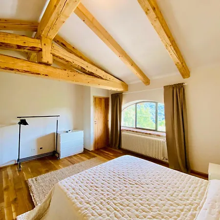 Maison Manzoni Vila